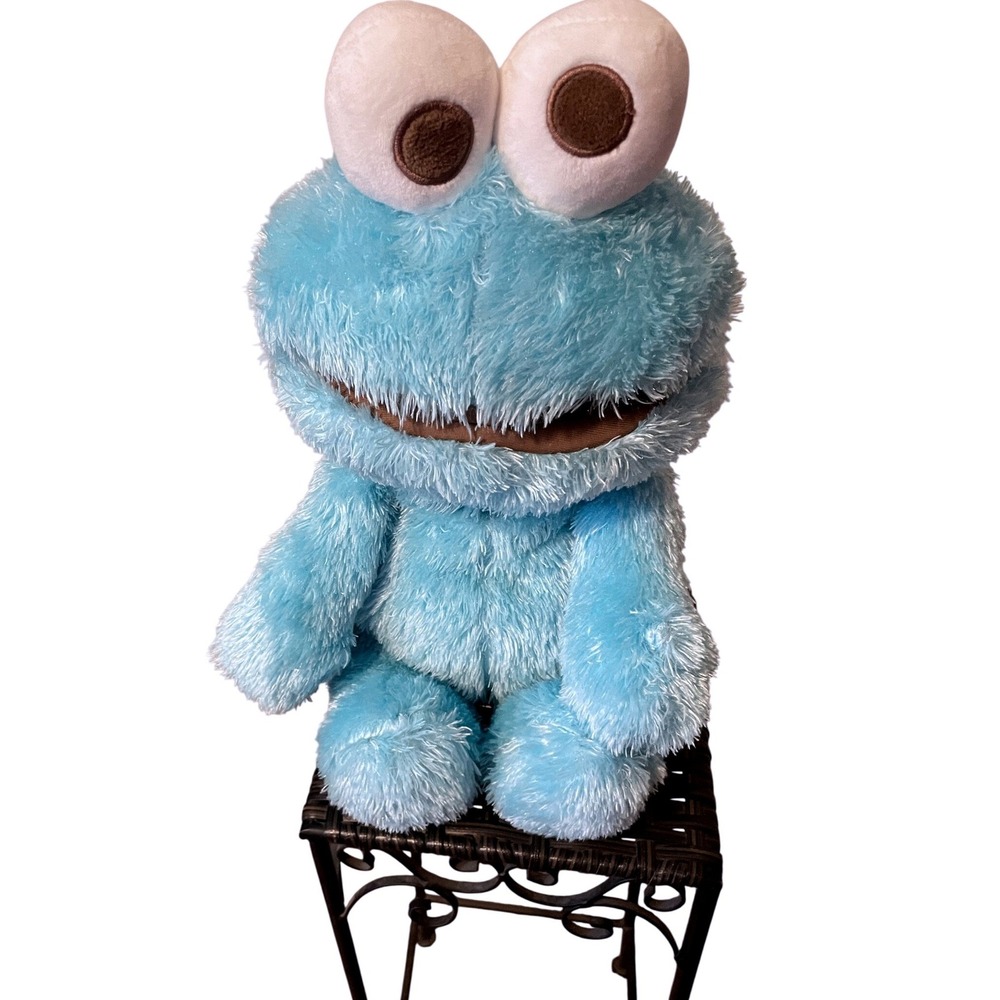 Hallmark Sesame Street Cookie Monster Plush Blue Shaggy Stuffed Animal 14"